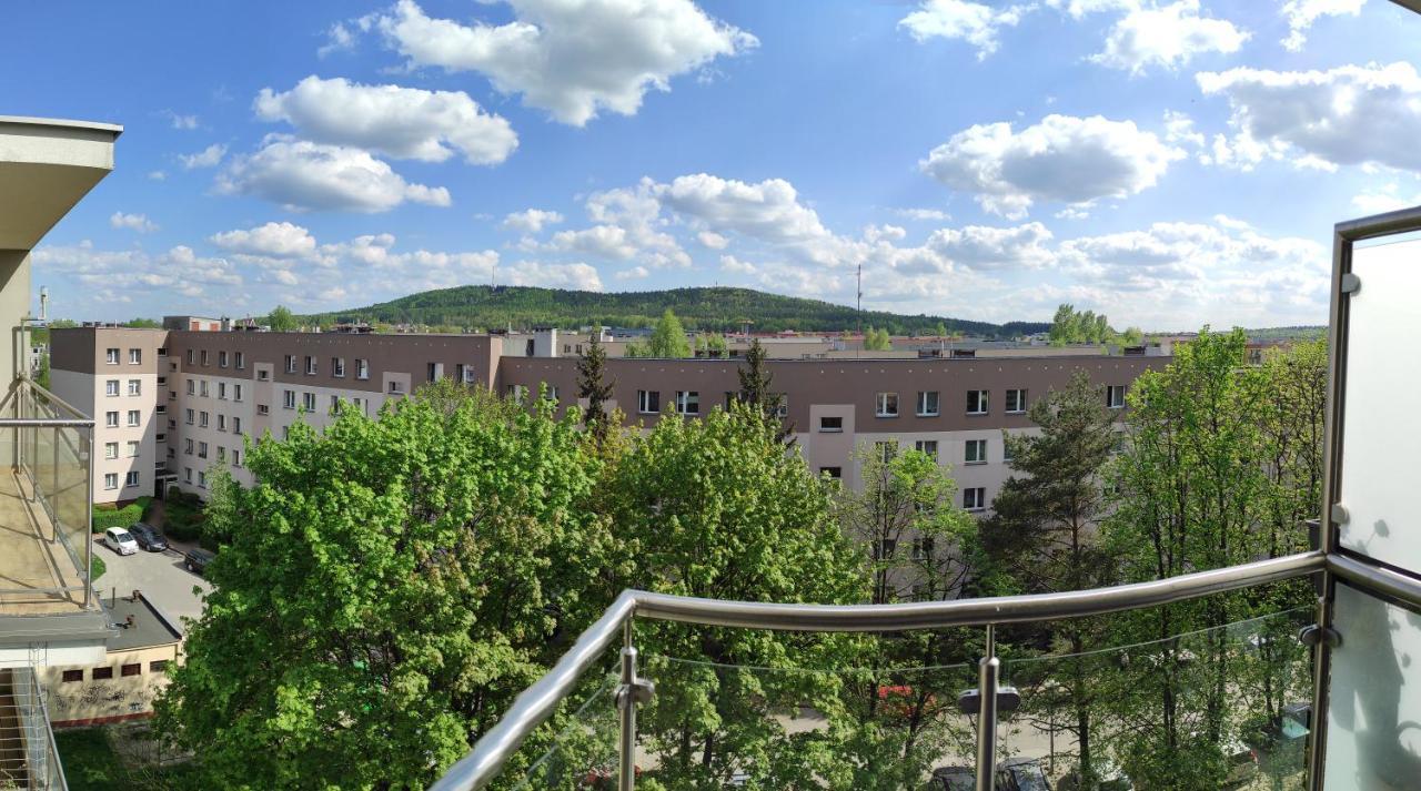 Blue Sky - Apartament Z Pieknym Widokiem Na Gore Telegraf เคียลเซ ภายนอก รูปภาพ